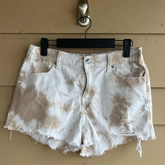 Aerie Distressed Denim Tie Dye Shorts Size S - Casual Summer Vacation - Picture 1 of 5